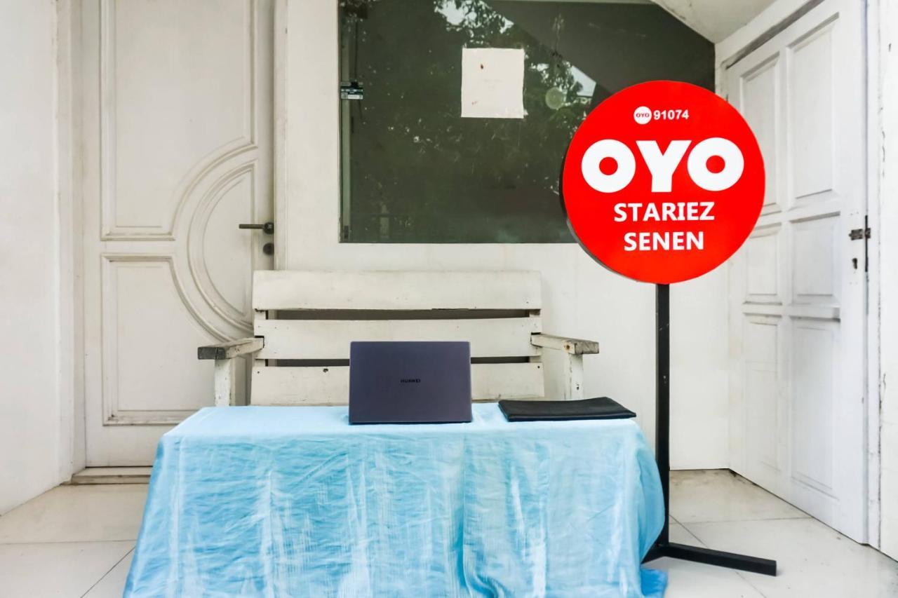 Super Oyo 91074 Stariez Senen Syariah Hotell Jakarta Eksteriør bilde